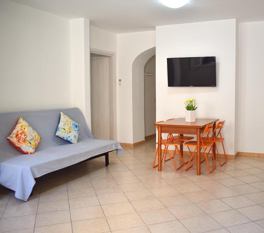 Porto Home Ischia Luaran gambar